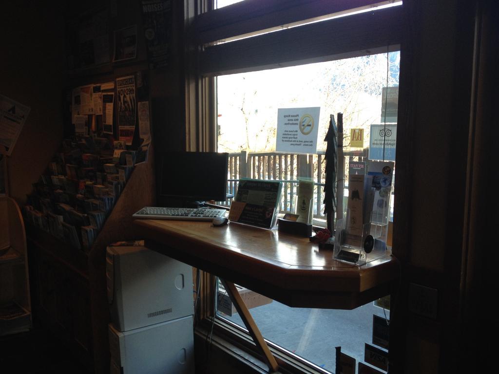 Howe Sound Inn & Brewing Company สความิช ภายนอก รูปภาพ